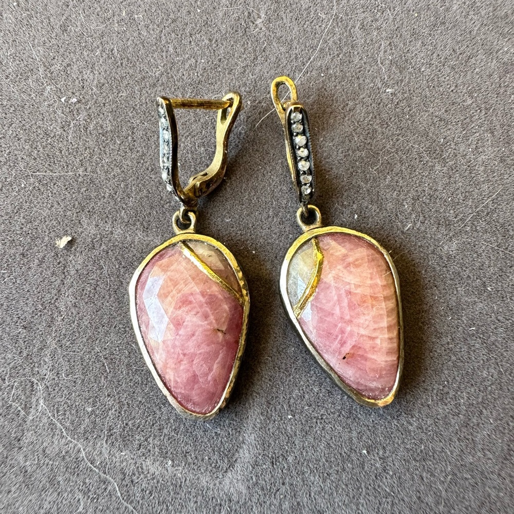 Rose quartz earrings with rose cut diamonds in gold plated silver.